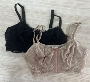 LINHA PREMIUM_129 P - SUTIA Mastectomia Aberto Atrás Forro p/ Prótese